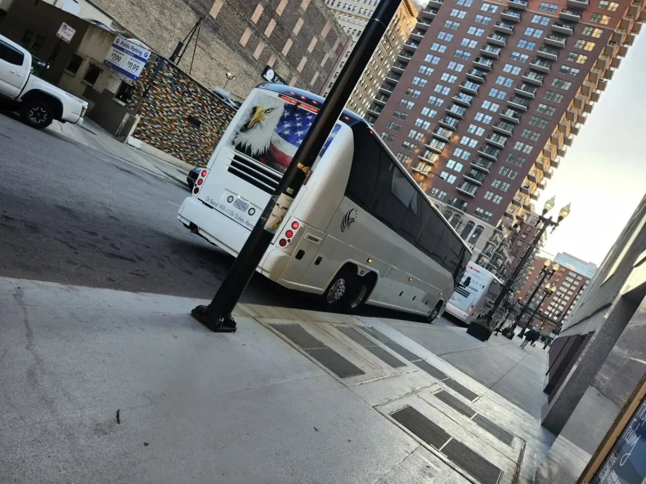 Motor Coach luxury vehicle for hire, Royal Carriage Limousine Chicago