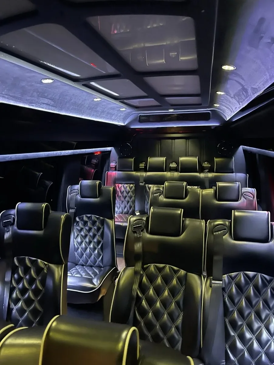 Mercedes Sprinter shuttle van Chicago