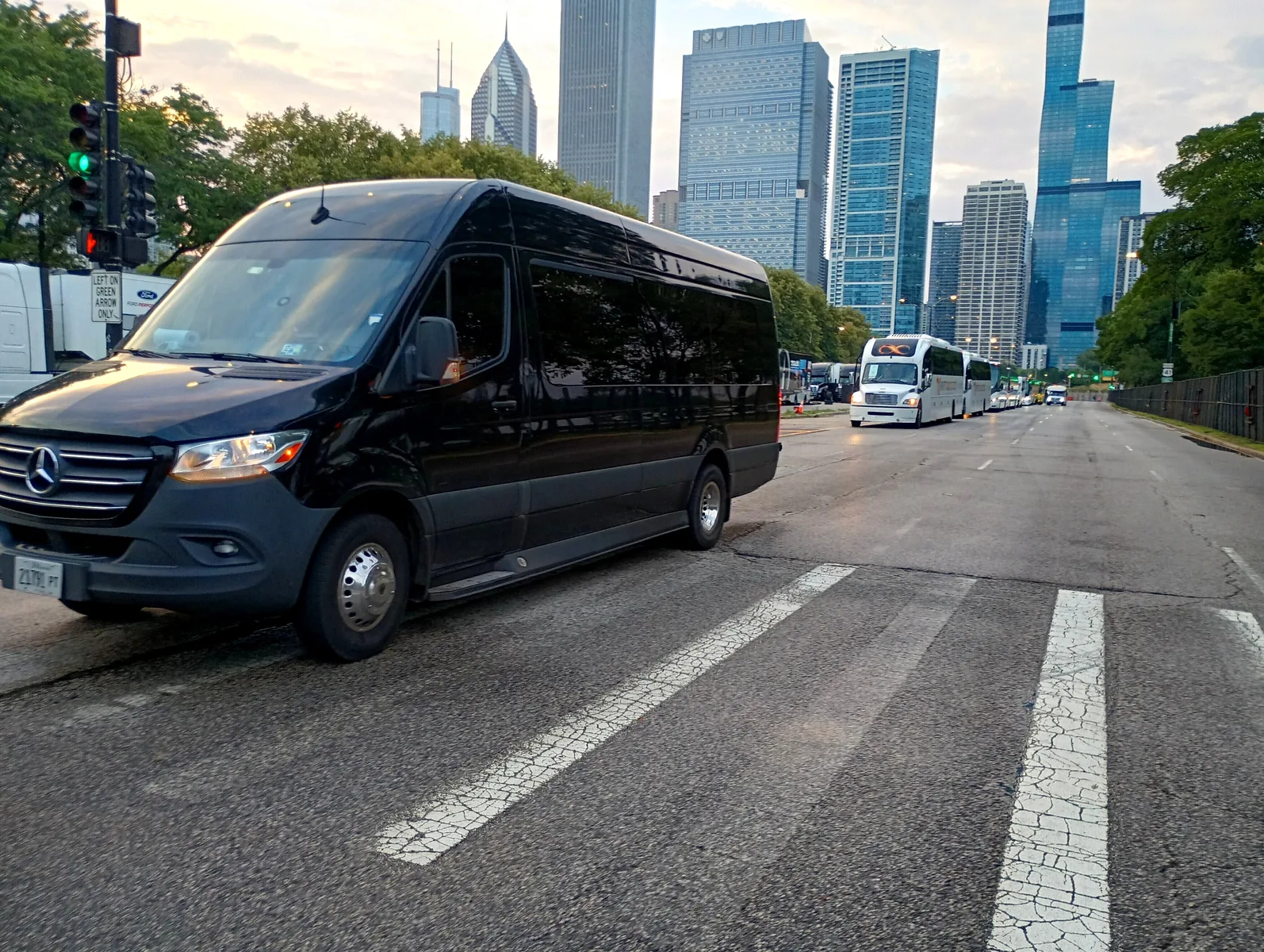 Mercedes-Benz Sprinter Executive view 5