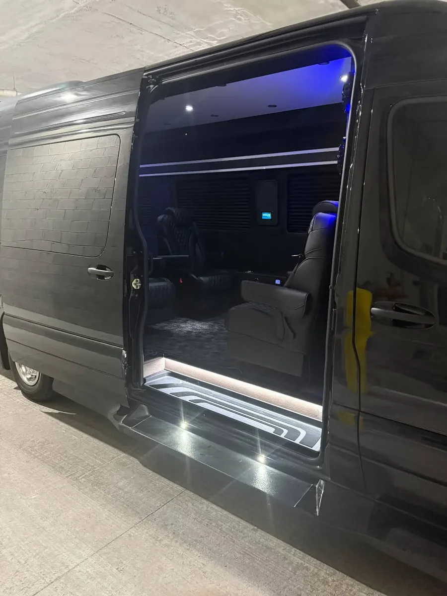 Mercedes Sprinter Jet Limo view 5