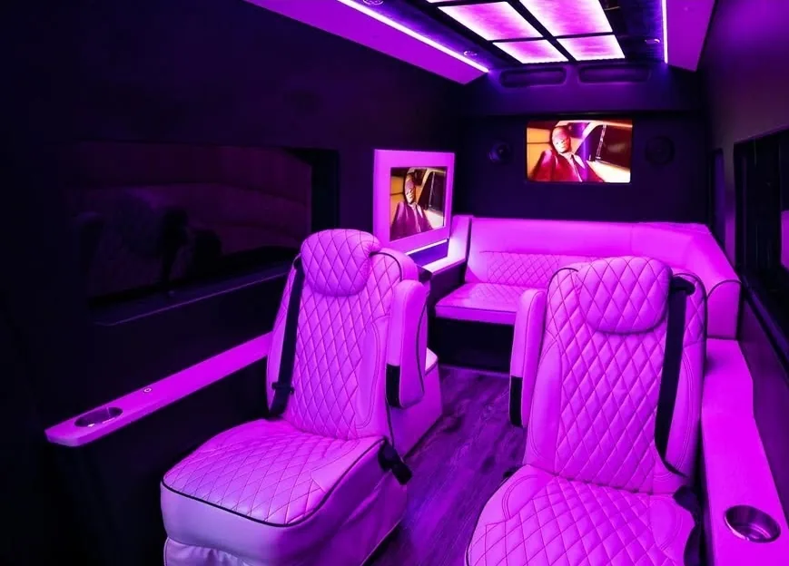 Royal Carriage Mercedes Sprinter Jet Limo luxury vehicle — Chicago limo service