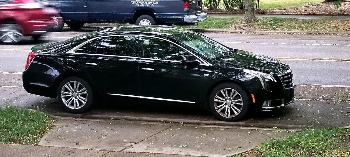 Mercedes-Benz S-Class, Royal Carriage Limousine Berwyn
