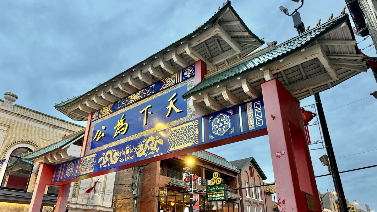 Chicago Chinatown on Wentworth Avenue
